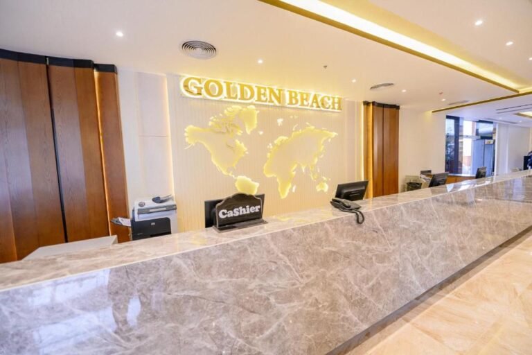 5 Golden Beach Resort