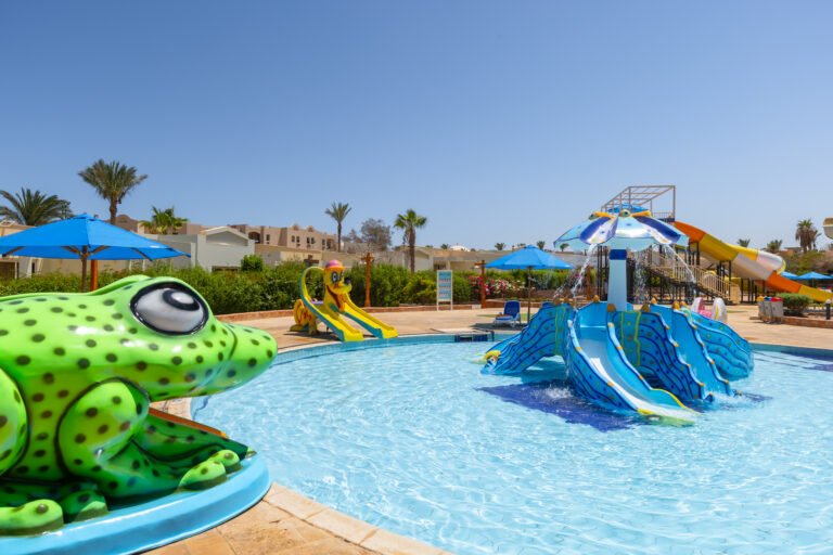 Amwaj Oyoun Resort 10