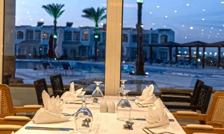 Invidia Coral Beach Tiran 18