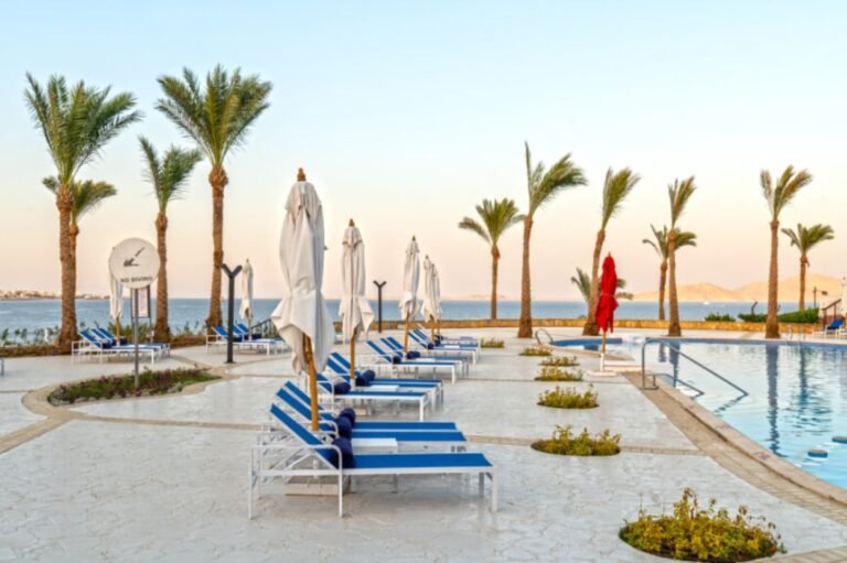 Invidia Coral Beach Tiran 7